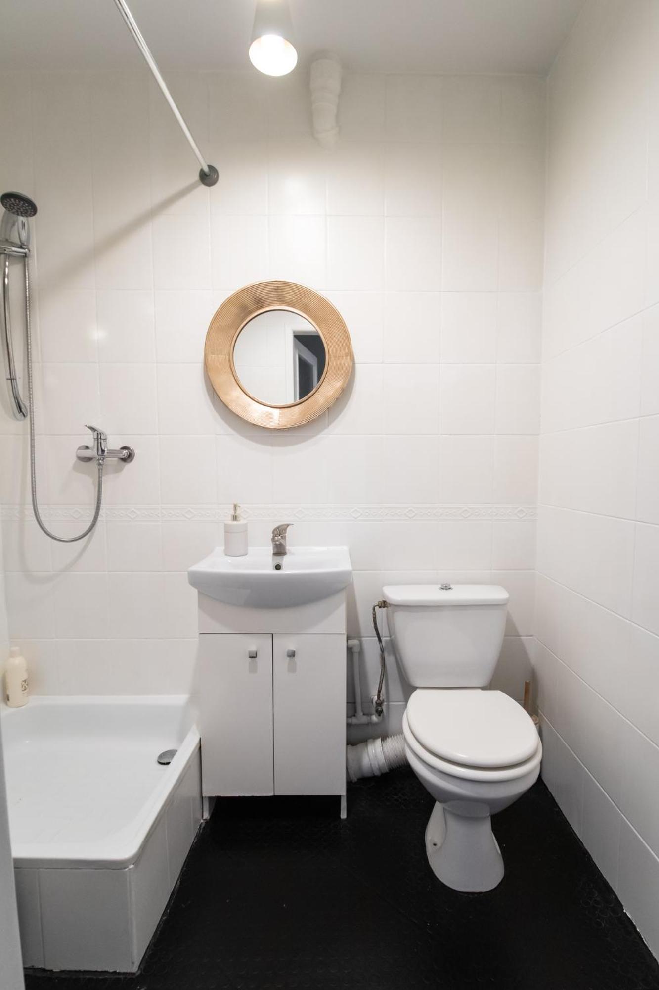 Piotrapartments - Daleka Cozy Train&Airport Apartment Varsovia Exterior foto