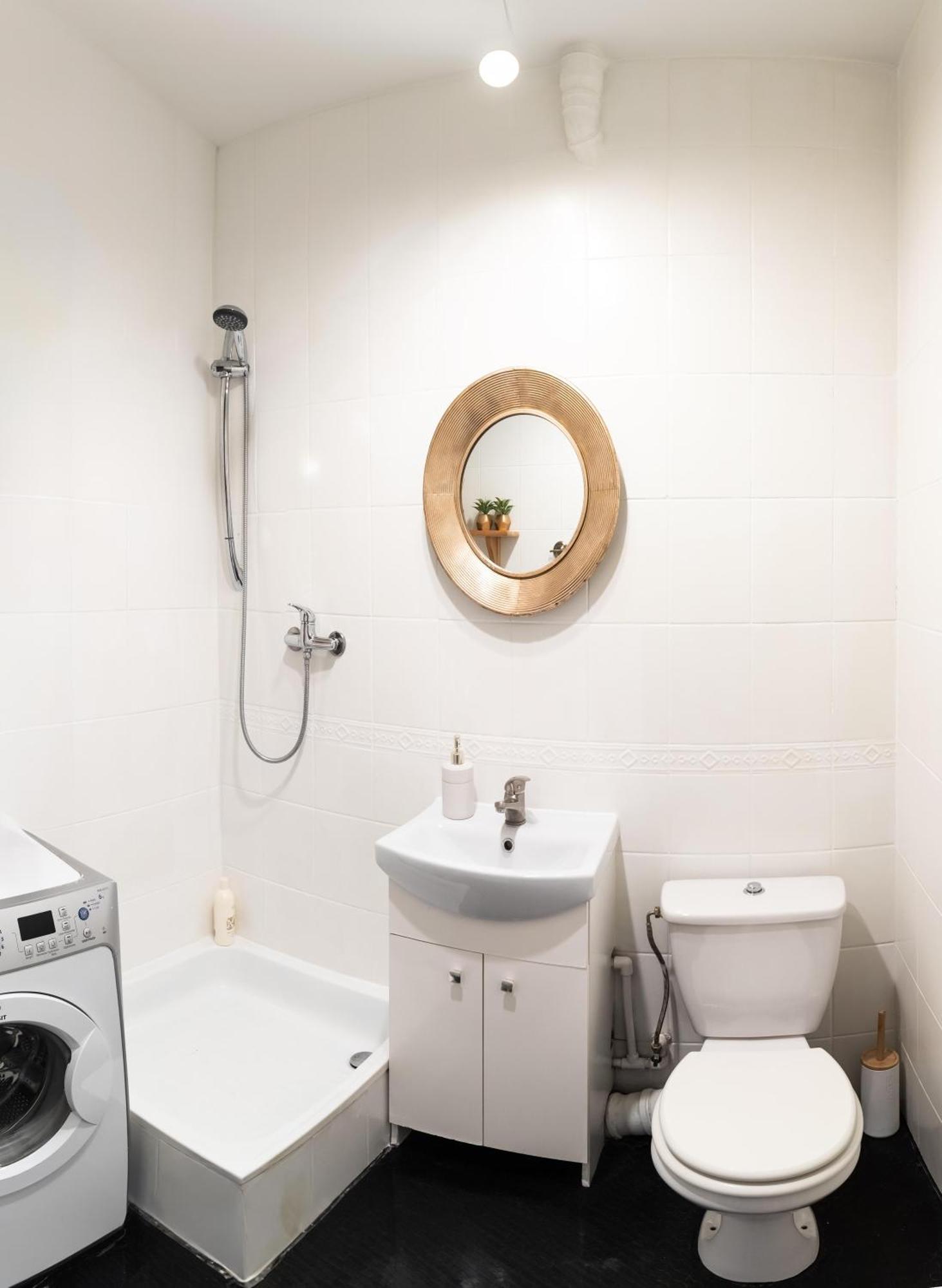 Piotrapartments - Daleka Cozy Train&Airport Apartment Varsovia Exterior foto